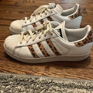 Women’s Adidas Shell Toe Superstar White Leopard (Rare)